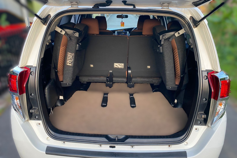 Mobil Bekas Toyota Innova G M/T 2018