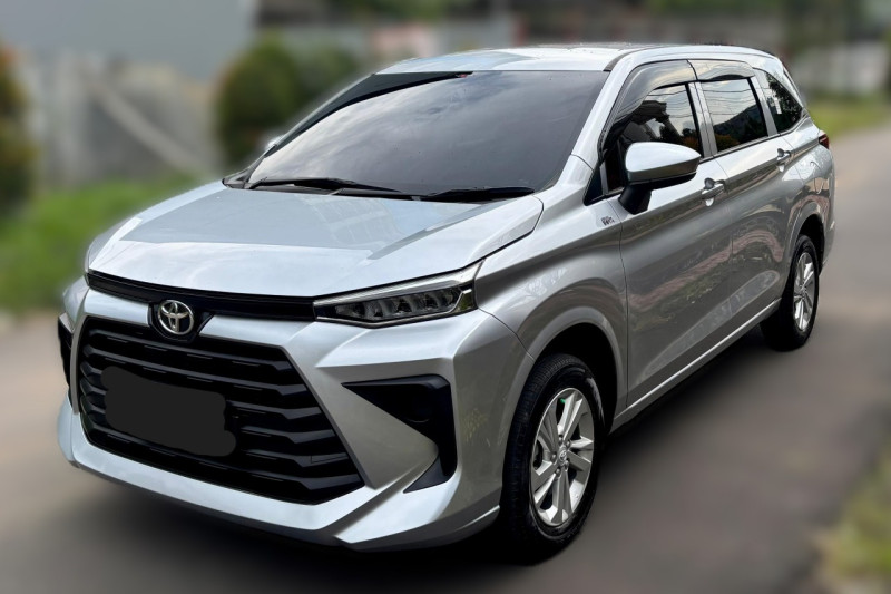 Mobil Bekas Toyota Avanza 1.3 E M/T 2023