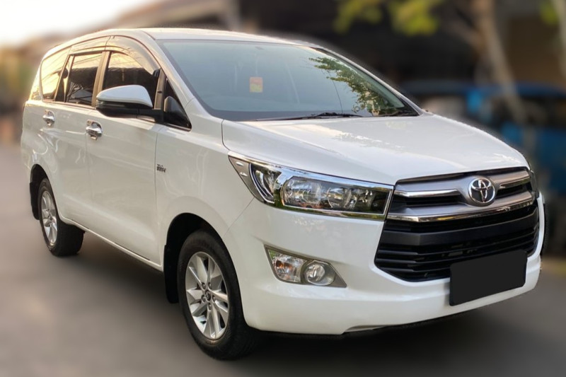 Mobil Bekas Toyota Innova G M/T 2018