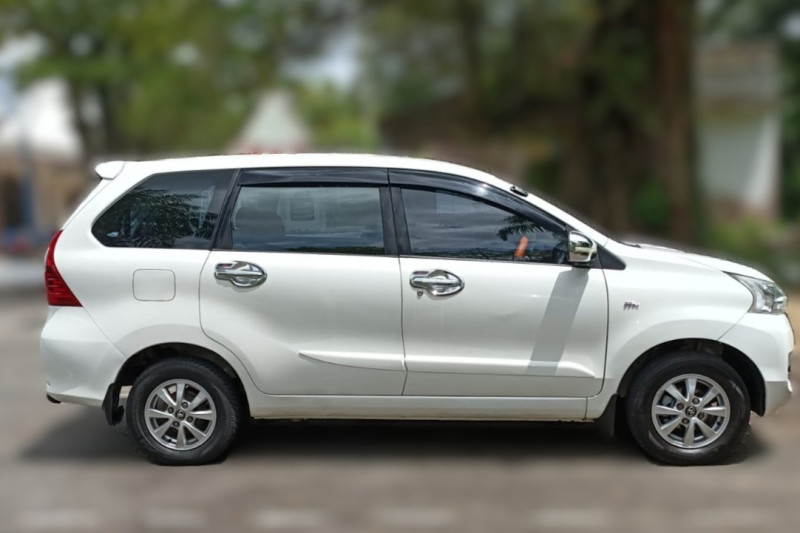 Mobil Bekas Toyota Avanza 1.3 G M/T 2018